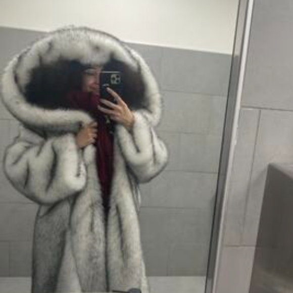 Winter Fashion Fomen's Fur Coat Long Hooded Women's Thick Thermal Coat Fluffy - Picture 8 of 16